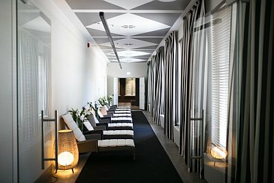 Hedon Spa Hotel Pärnu hiljainen spa kylpylä silent spa rentoutuminen penkit ABC matkatoimisto
