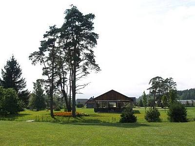 Puu maaseutu Maria Talu maatilaloma perheloma Pärnu ABC matkatoimisto