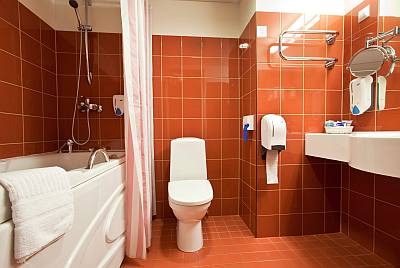 Strand Spa Conference Hotel Pärnu Admiral Suite sviitti kylpyhuone ABC matkatoimisto