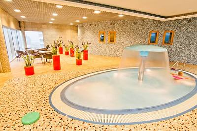Tervis Medical Spa Hotel kylpylähotelli Pärnu lasten allas ABC matkatoimisto