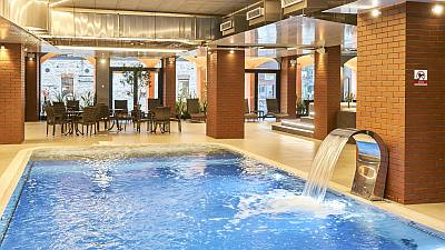Metropol Spa Hotel kylpylähotelli Tallinna hotellimatka kaupunkiloma hotellivaraus uima-allas kylpyläosasto ABC matkatoimisto