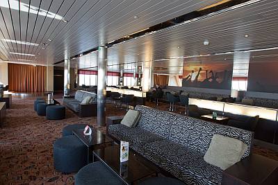 Laivalla Helsingistä Tallinnaan Tallink Silja shuttle Ms Star Comfort luokka  autopaketti moottoripyörällä reittimatka  ABC matkatoimisto