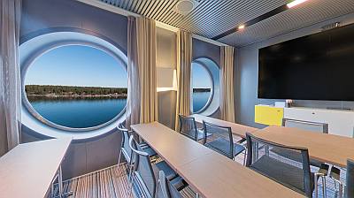 Kokousristeily Kokousmatka laivalla Turku Tukholma  reittimatka kokoustila ryhmä Viking Grace buffet kahvitauko Rumba ABC matkatoimisto