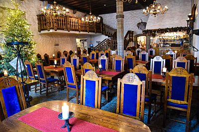 Peppersack pippurisäkki ravintola Tallinna vanha kaupunki ryhmäruokailu syöminki illanvietto tyky virkistyspäivä lounas illallinen ABC matkatoimisto